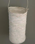Cesta colgante tejida de hojas de palma L