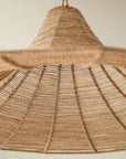Détail du tressage de la grande suspension tressée en corde de palmier