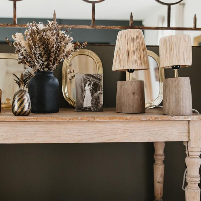 Lampe Artisanale en Noyer Tressée en Raphia - COSYDAR