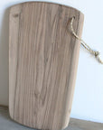 Planche apéritive ITA en bois de noyer artisanal, idéale pour l'apéro – COSYDAR