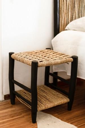 Tabouret Marocain en bois peint en noir 45cm