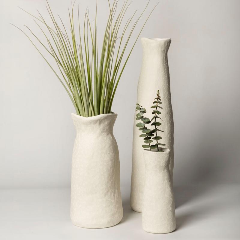 Vase en Céramique Blanc H 16cm SHOK