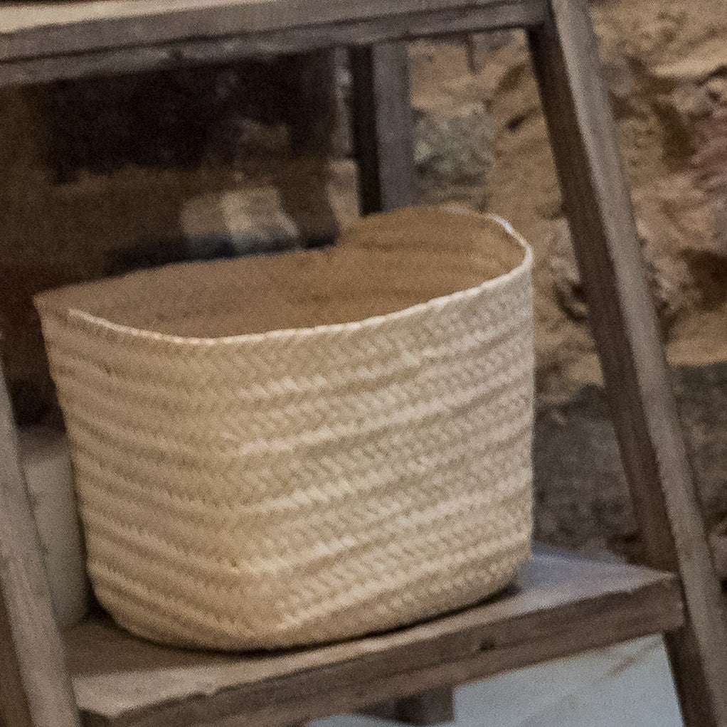 Corbeille Artisanale forme carrée en feuille de plamier COSYDAR
