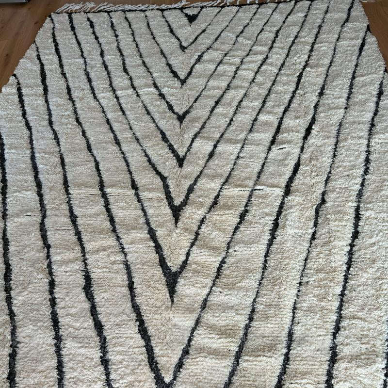 Trés grand tapis pour garnd salon, tissé à la main