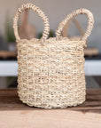 Détail des anses tressées du panier ZEN en corde de palmier