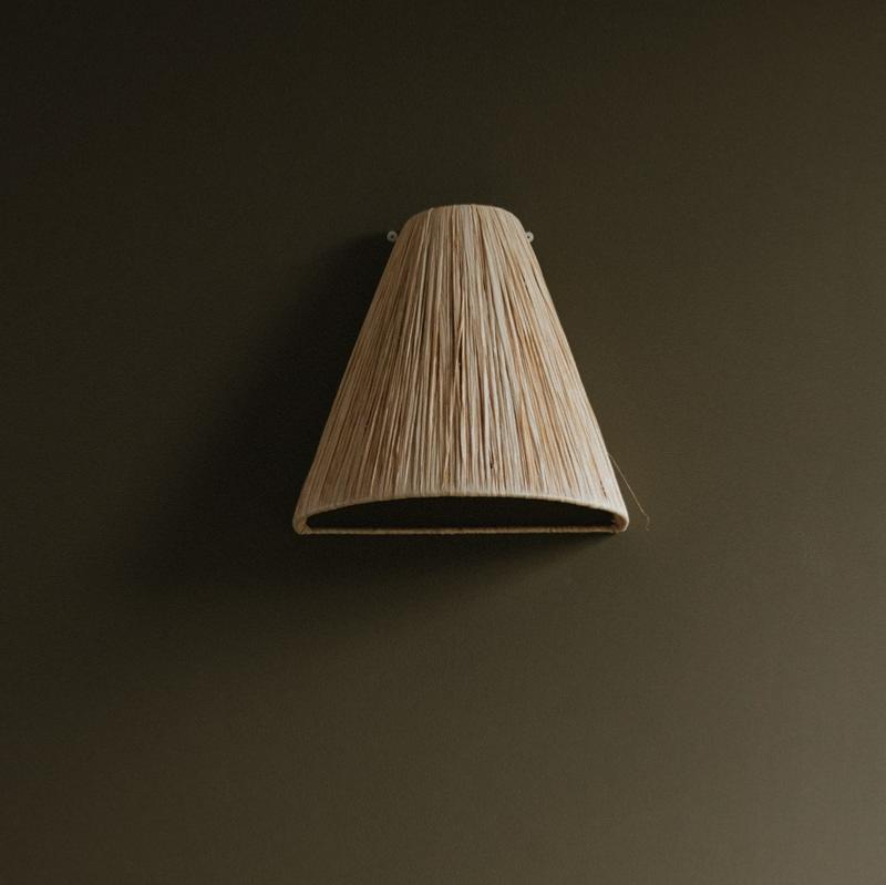 Applique murale tressée en Raphia Naturel KONO 29x19cm - COSYDAR