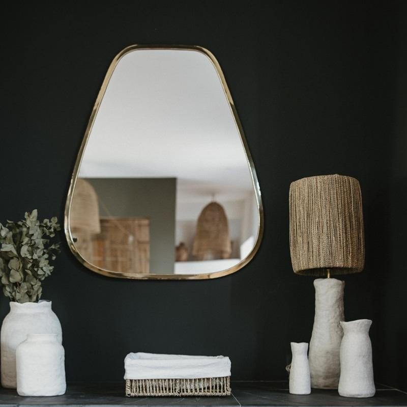 Lampe corde de palmier grès blanc KANO SCULPT – décor méditerranéen miroir doré Cosydar