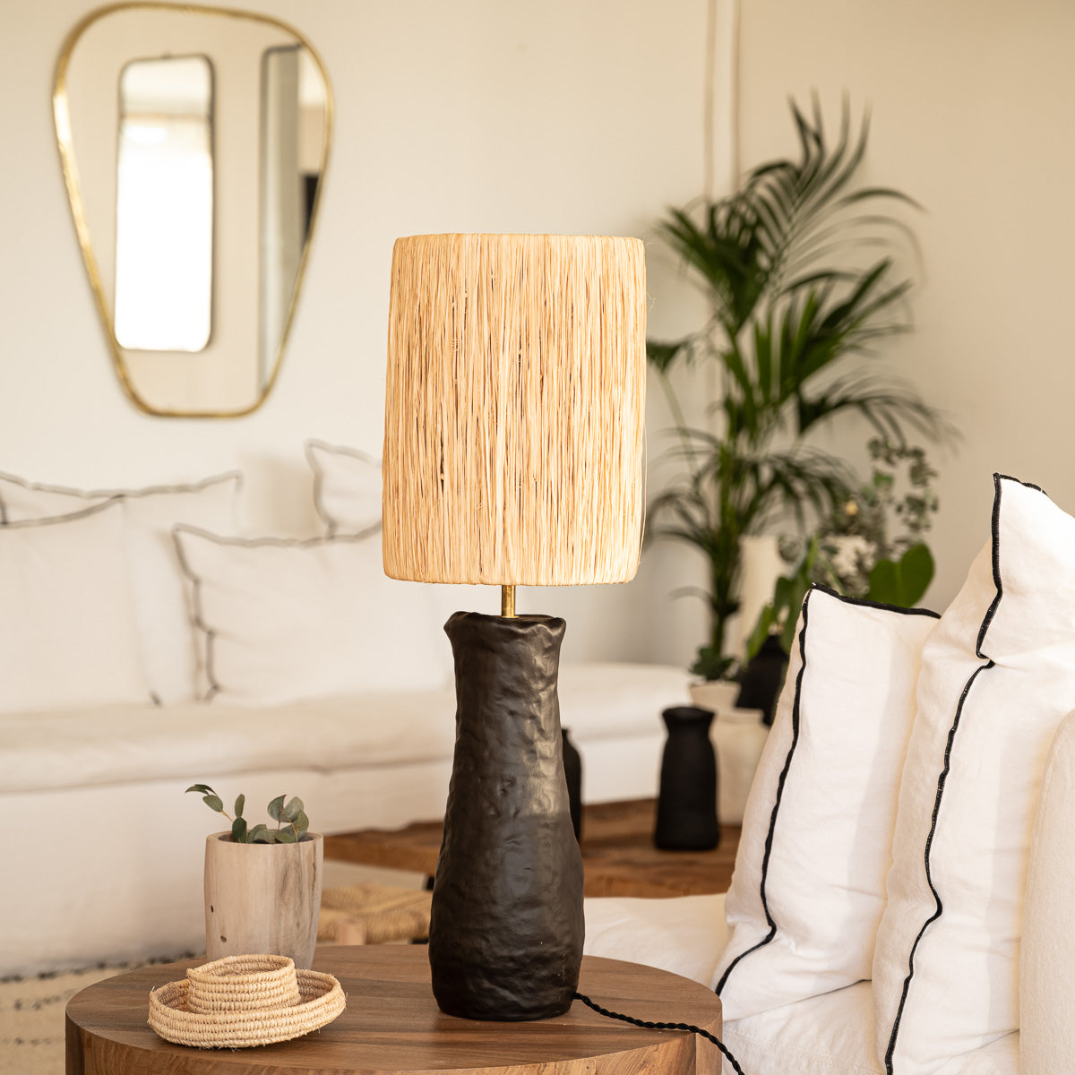 Lampe chevet raphia naturel grès noir TANA NOIR – lumière douce chambre style naturel Cosydar
