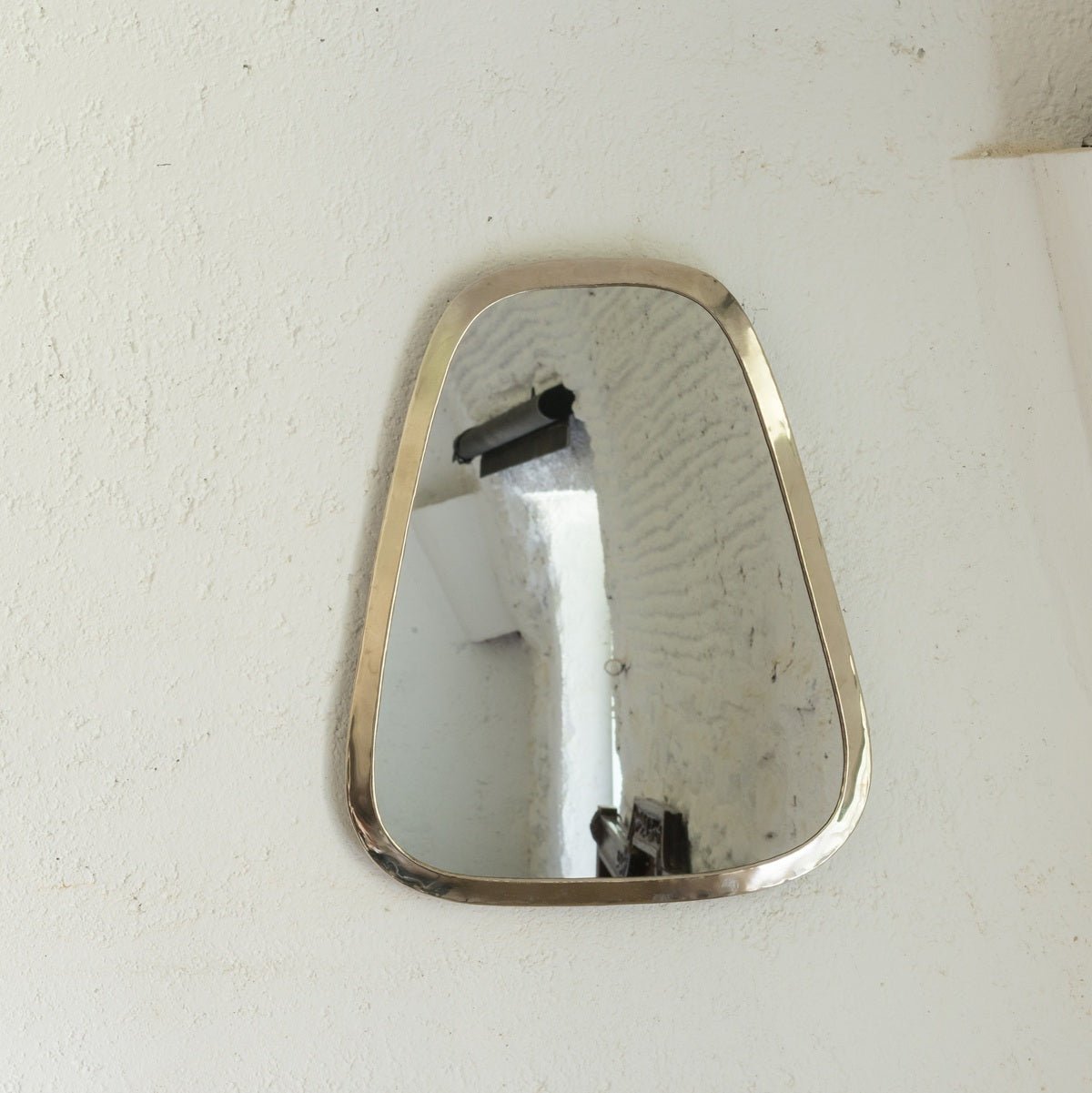 Miroir Trapézoïdale Artisanal en Maillechort - 36x30cm - COSYDAR - DECO