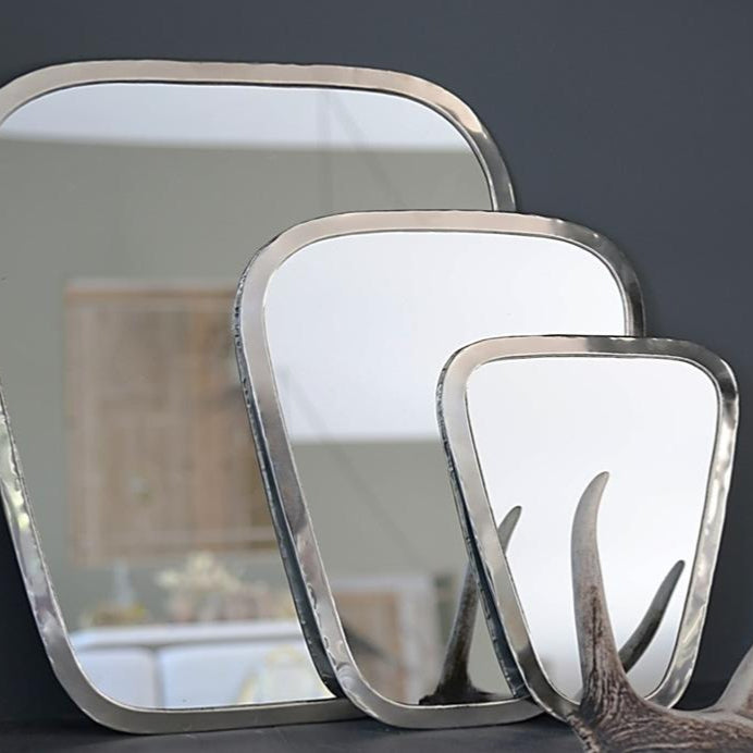 Miroir Trapèze Artisanal en Maillechort 36x30cm - COSYDAR