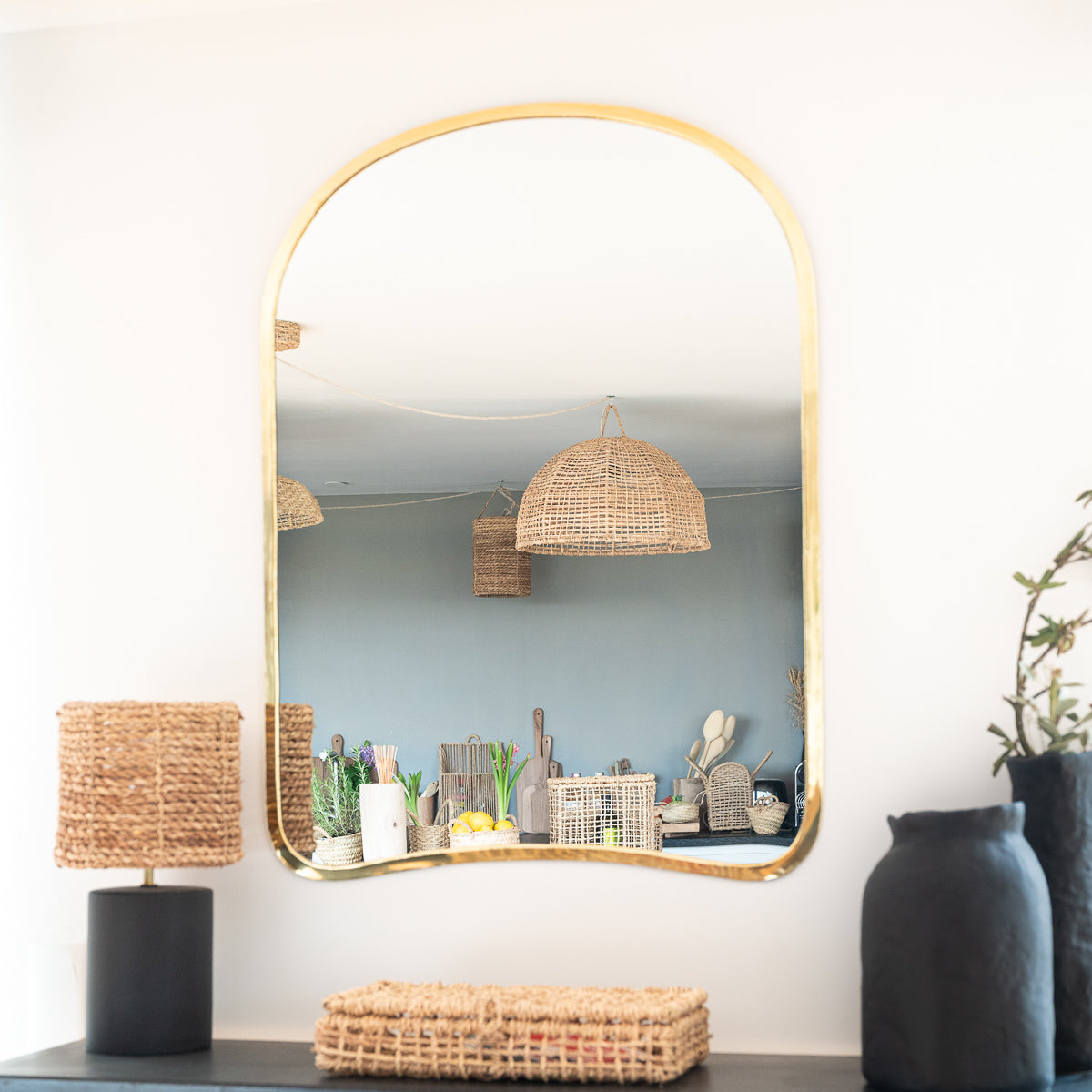 Miroir Mural Artisanal Doré en Laiton COSYDAR