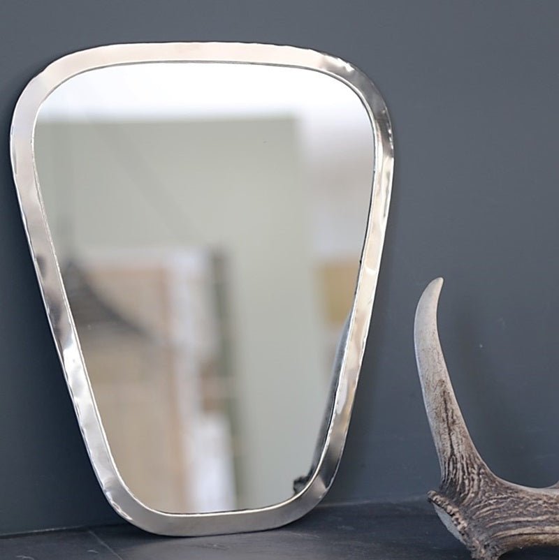Miroir Mural Argenté forme Trapéze - Fait Main en Maillechort 50cm - COSYDAR
