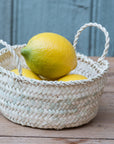 Petite corbeille à fruit - tressée à la main en fibre naturelle