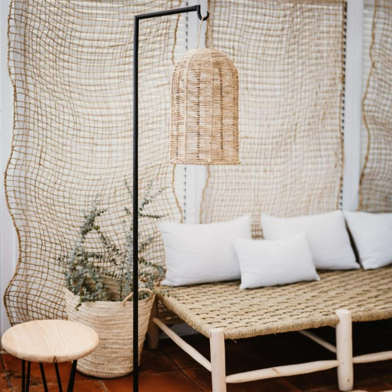 Pied de Lampe Areta en metal - Ambiance terrasse couverte bohème - COSYDAR