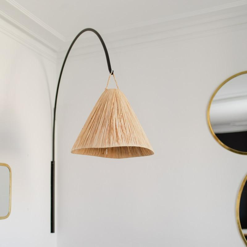 Suspension raphia naturel sur potence murale rotative