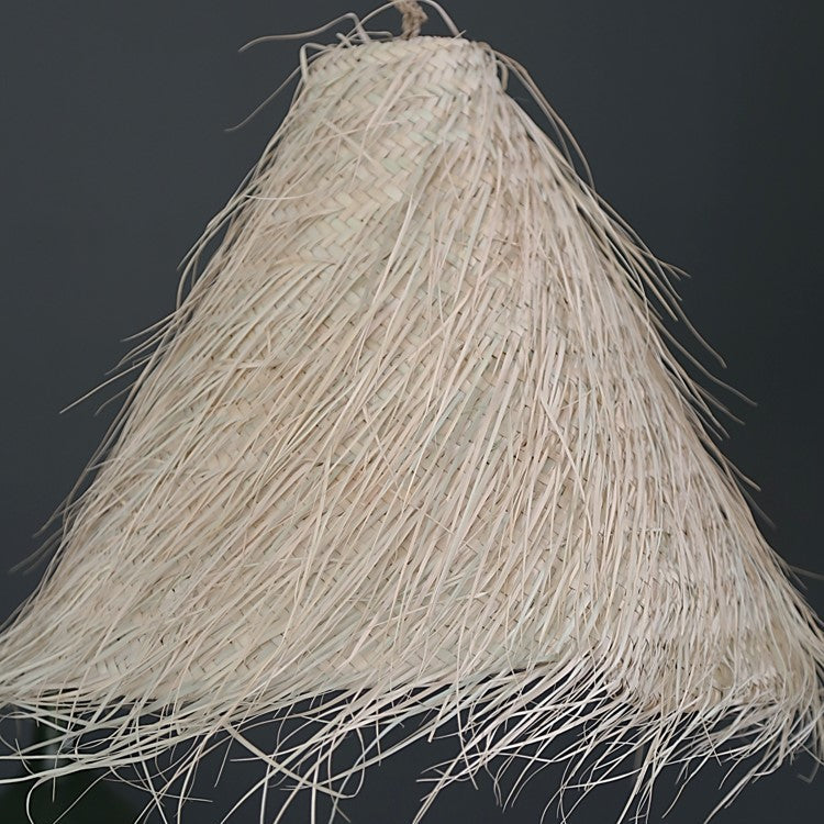 Suspension artisanale tressée en feuille de palmier COSYDAR
