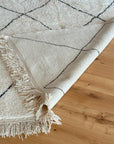 Unique Ethnic Rug 275x160cm