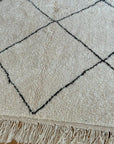 Unique Ethnic Rug 275x160cm